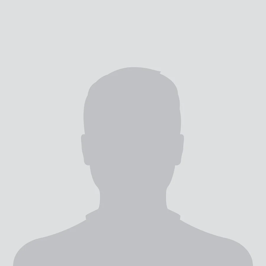Portrait of Wilfred Allen, your Screenpreneur contact